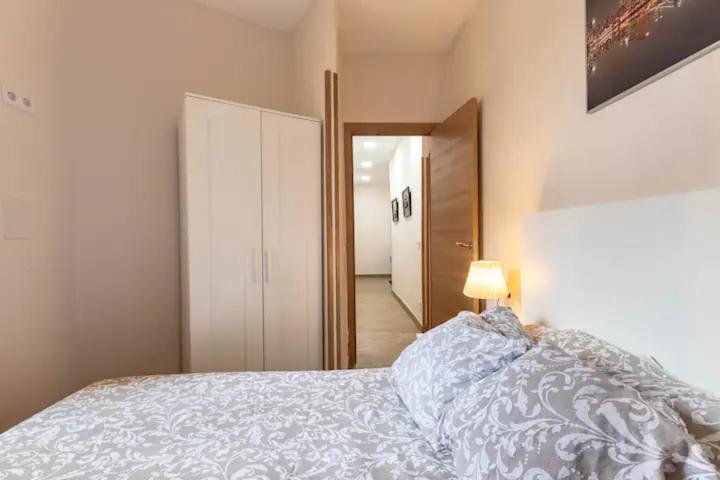 Acb - Z26 Apartamento Centrico Bilbao - Parking Gratis Zewnętrze zdjęcie